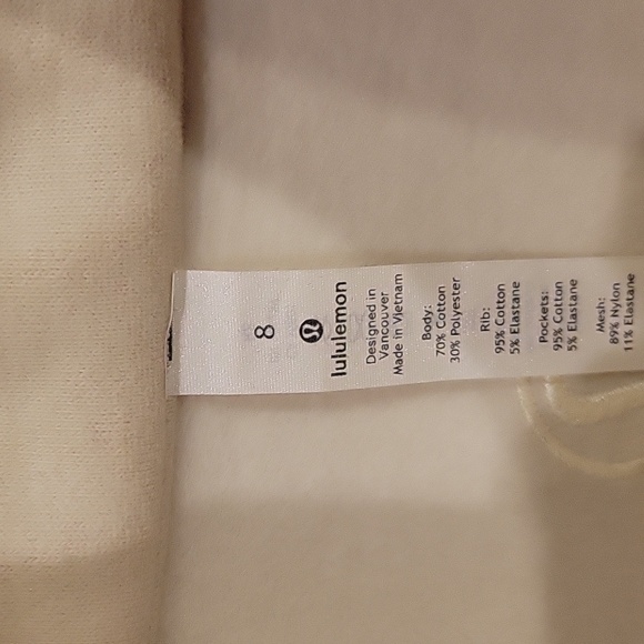 Lululemon Scuba Jacket - Picture 5 of 10